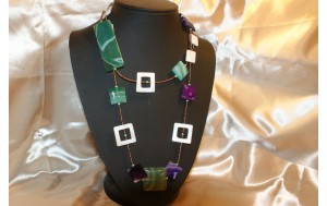 coll lunga da usare anche a doppio giro con agate,madreperle e perline di vetro