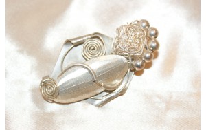 spilla interamente realizzata in arg. 9.25